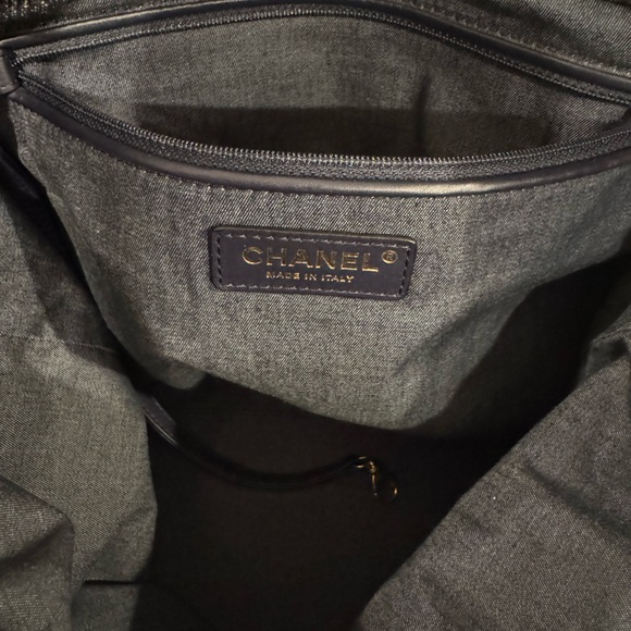 Chanel Bicolor Denim hobo tote bag - Picture 10 of 11